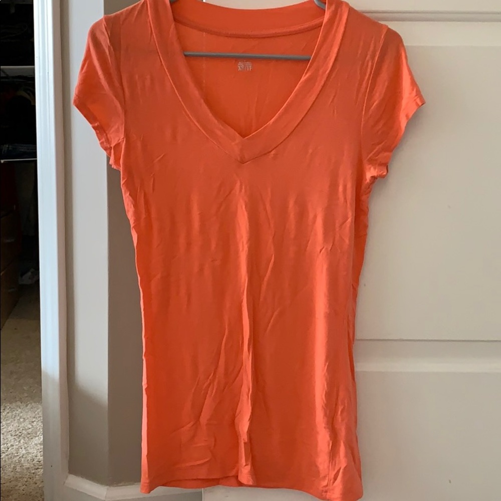 Mossimo coral V neck tee shirt